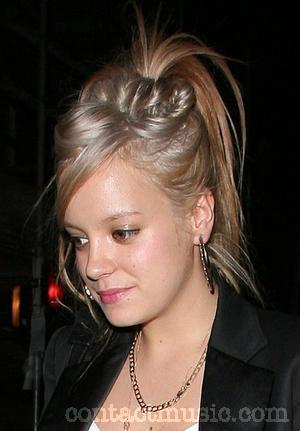 lily_allen_1818740.jpg